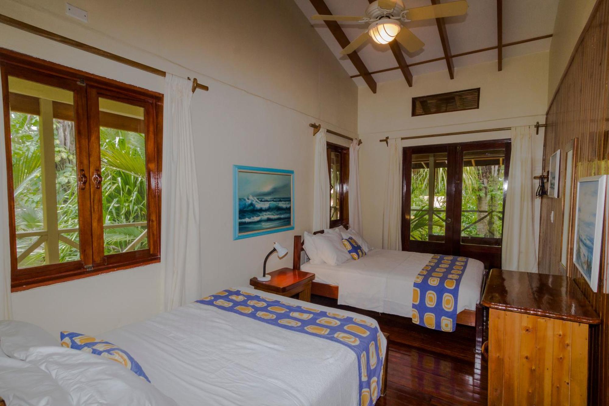 La Ponderosa Hotel Pavones  Phòng bức ảnh