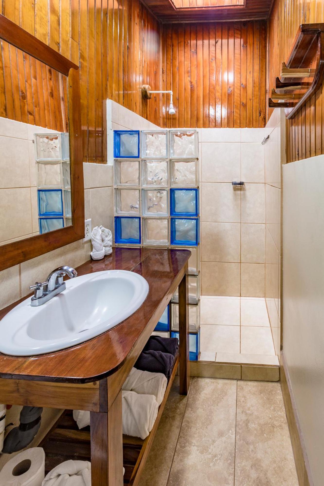 La Ponderosa Hotel Pavones  Phòng bức ảnh